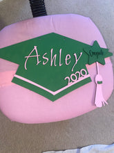 Load image into Gallery viewer, Graduation cap wood door wreaths